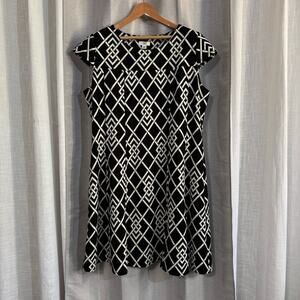 Cato Dress Size 22/24W Geometric Black White Modern Bold